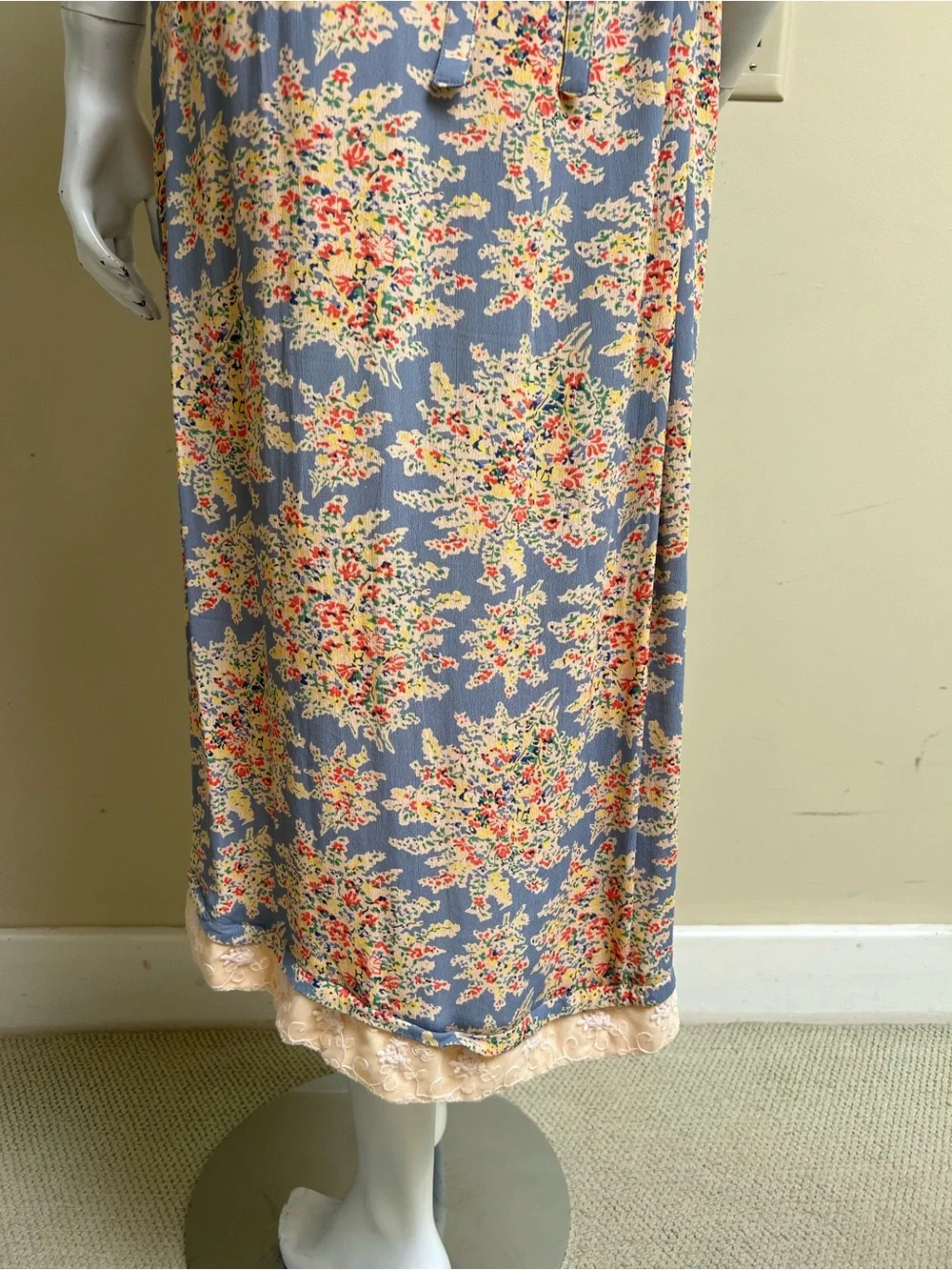 April Cornell Floral Dress - Picture 10 of 12